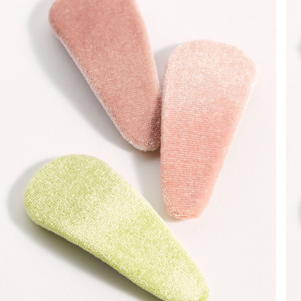 Free people velvet clips